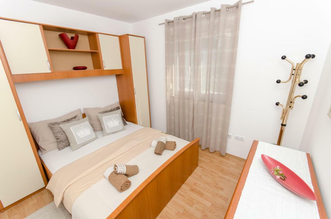 Dalmatian Village Charm - Spacious Villa With Pool Near Trogir Primorski Dolac Exterior foto